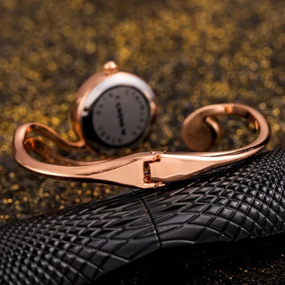 New Luxury Lady Watches Bracelet Watch Gold Silver Small Dial Dress Quartz Wristwatch Gift for Women Fashion