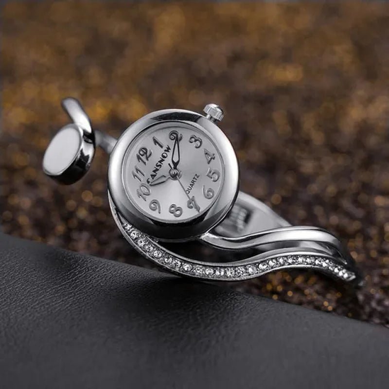 New Luxury Lady Watches Bracelet Watch Gold Silver Small Dial Dress Quartz Wristwatch Gift for Women Fashion