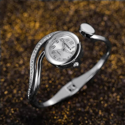 New Luxury Lady Watches Bracelet Watch Gold Silver Small Dial Dress Quartz Wristwatch Gift for Women Fashion