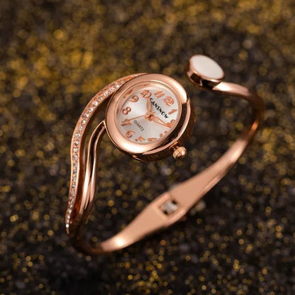 New Luxury Lady Watches Bracelet Watch Gold Silver Small Dial Dress Quartz Wristwatch Gift for Women Fashion